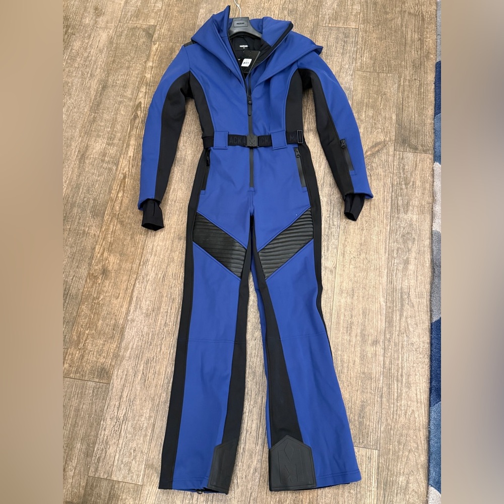 Mackage Elle ski suit size small. Brand new wish tags!!